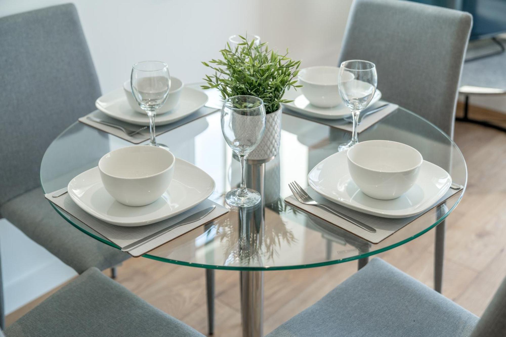 Skyvillion: Riverside Apartments with City Views London Exterior photo