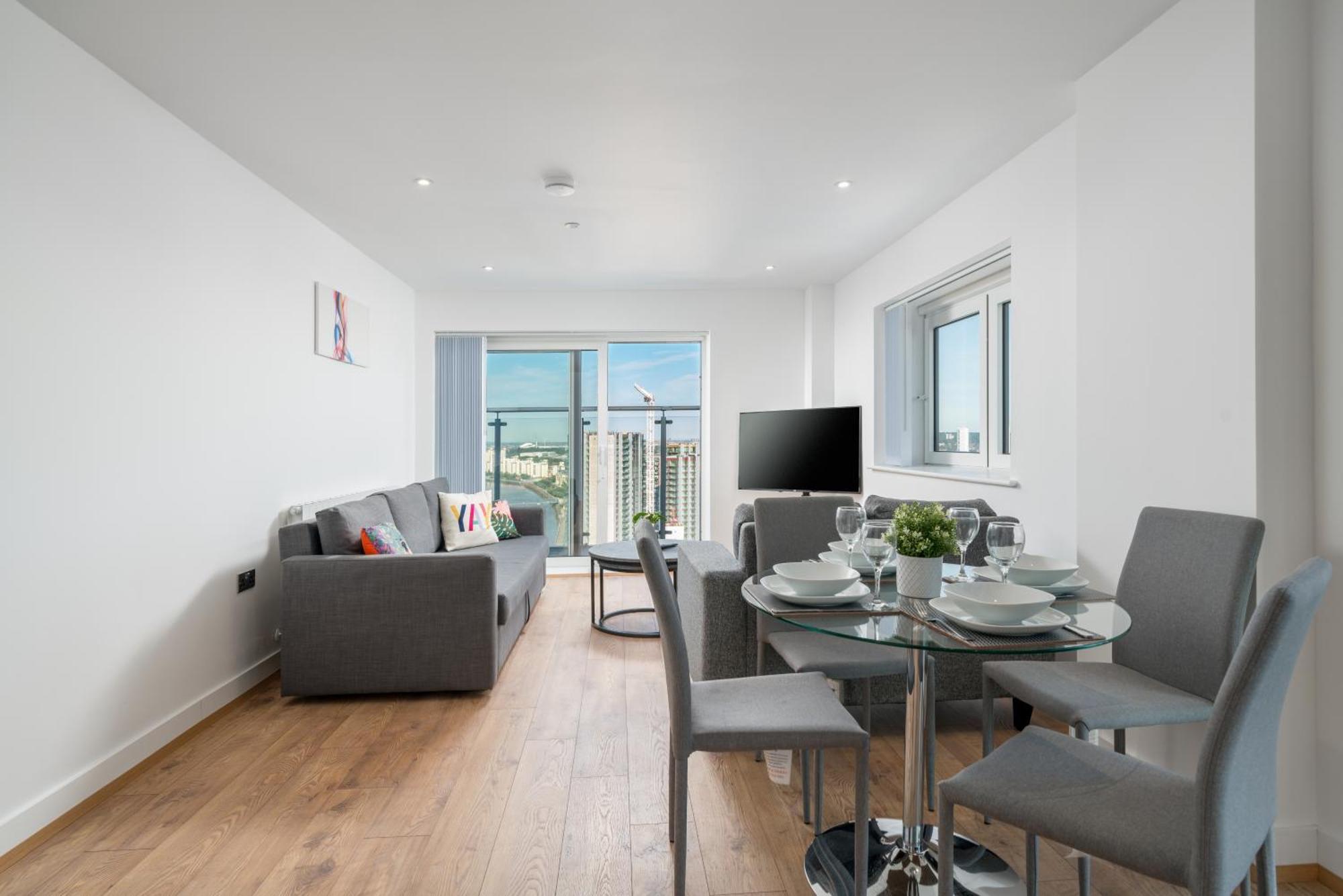 Skyvillion: Riverside Apartments with City Views London Exterior photo