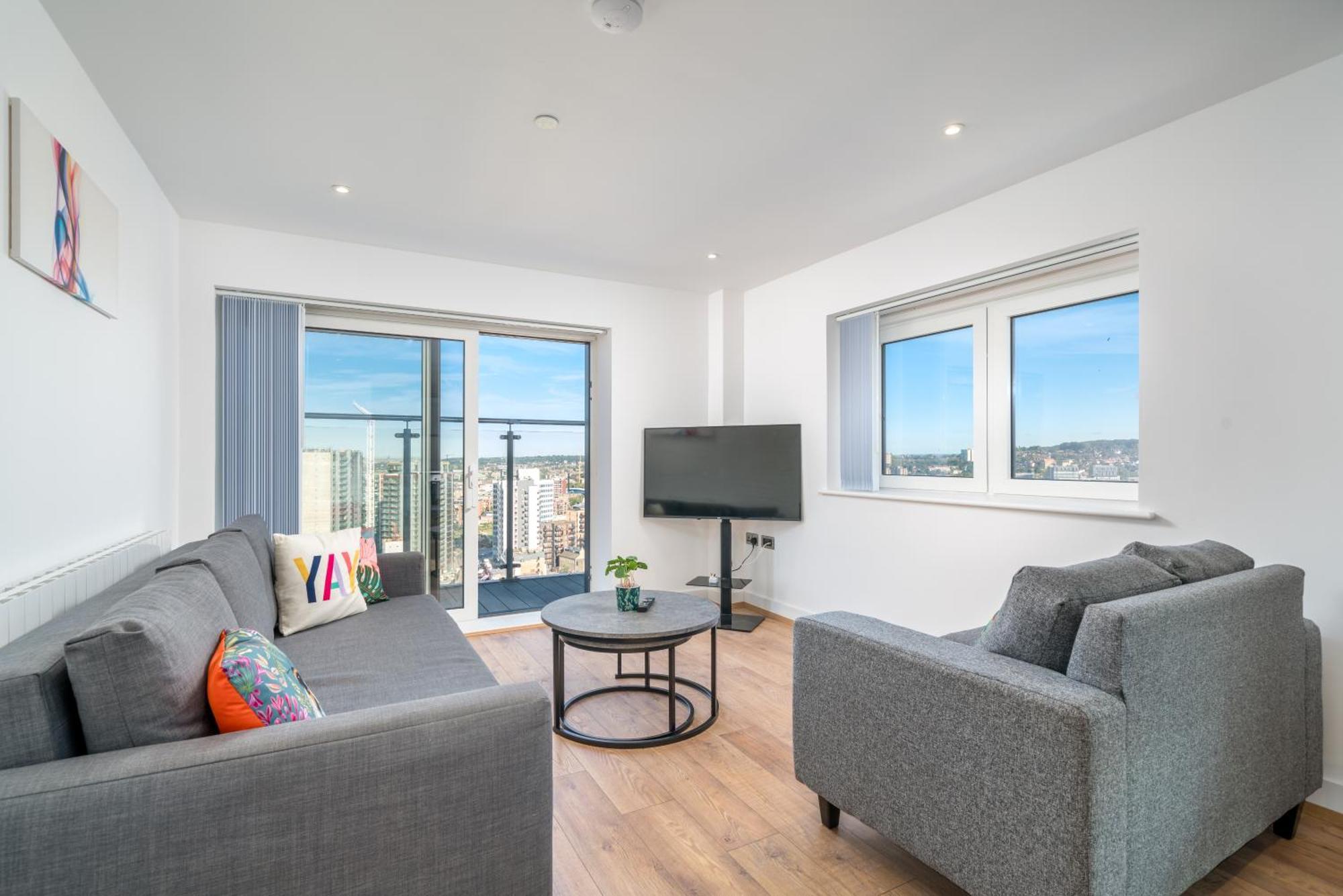 Skyvillion: Riverside Apartments with City Views London Exterior photo